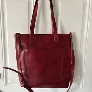 Portland Leather Crossbody Tote